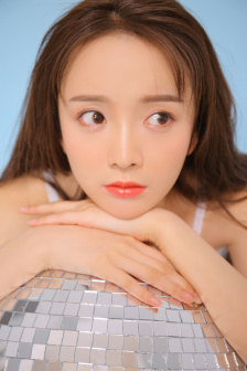 《悬镜》在线播放免费观看